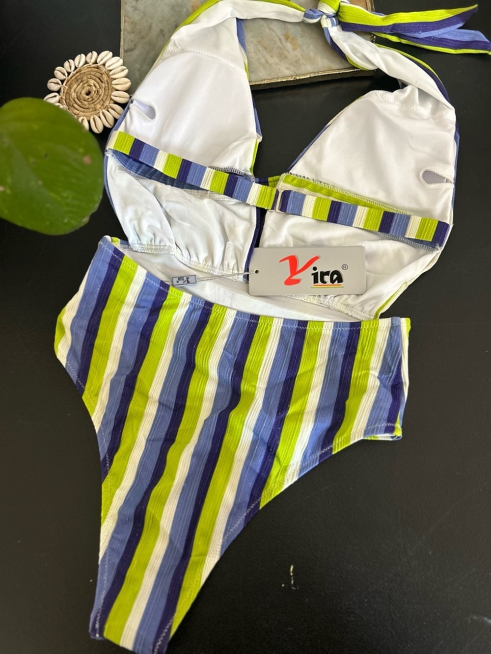 Yira one piece stripped halter top green blue size large - Picture 4 of 9